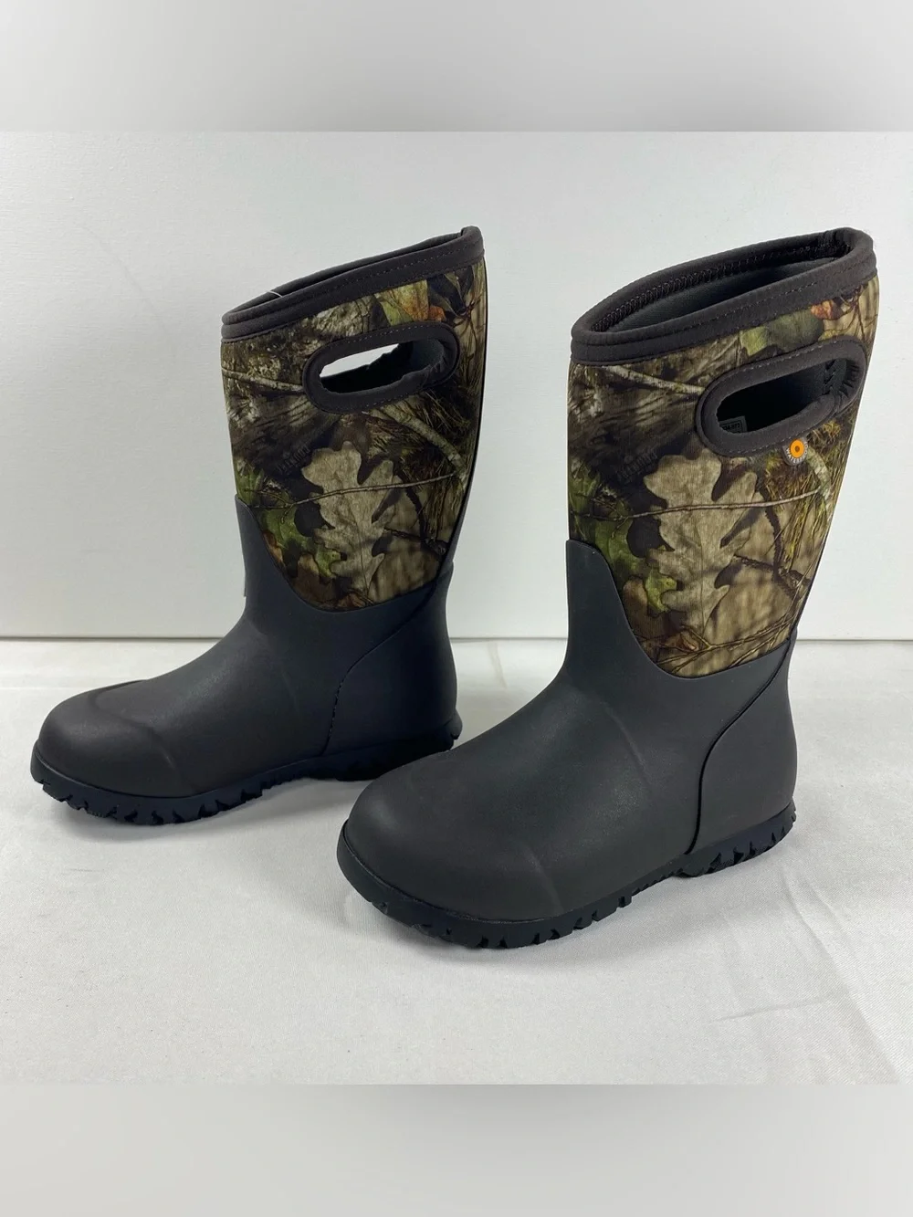 BOGS K York Camo Kids 12 Mossy Oak Waterproof Neo-Tech Winter Boots NWT